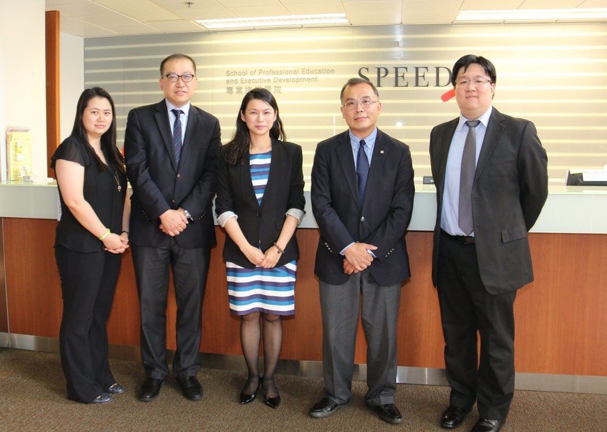 (Left to right)Ms Jean Yau, Associate Director of TIHK, Dr Artie Ng, Deputy Director of PolyU SPEED, Ms KarmenYeung, President of TIHK, Dr Jack Lo, Director of PolyU SPEED and Mr Newton Shum, Lecturer of PolyU SPEED took photo at the signing ceremony of the memorandum of understanding.