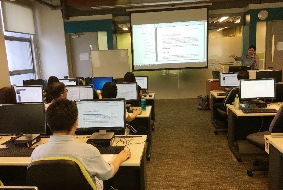 Mr Patrick Tsoi, Chief Executive Officer of Sunon Technology HK Limited, shares his experience with participants.